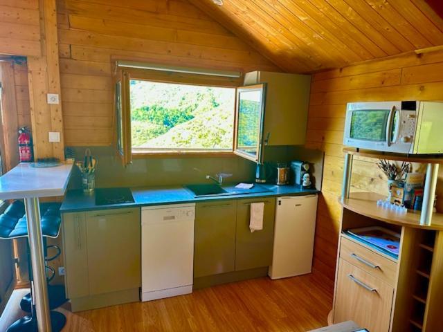 Chalet Sur Pilotis Avec Piscine Privee Luceram Экстерьер фото